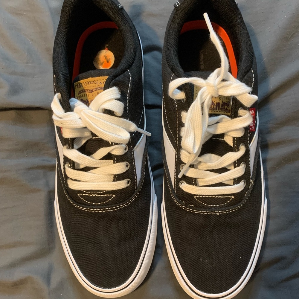 Men’s Levi shoes